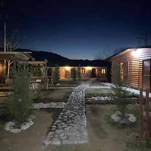 Windmill Gesthouse & Grill Campingplatz